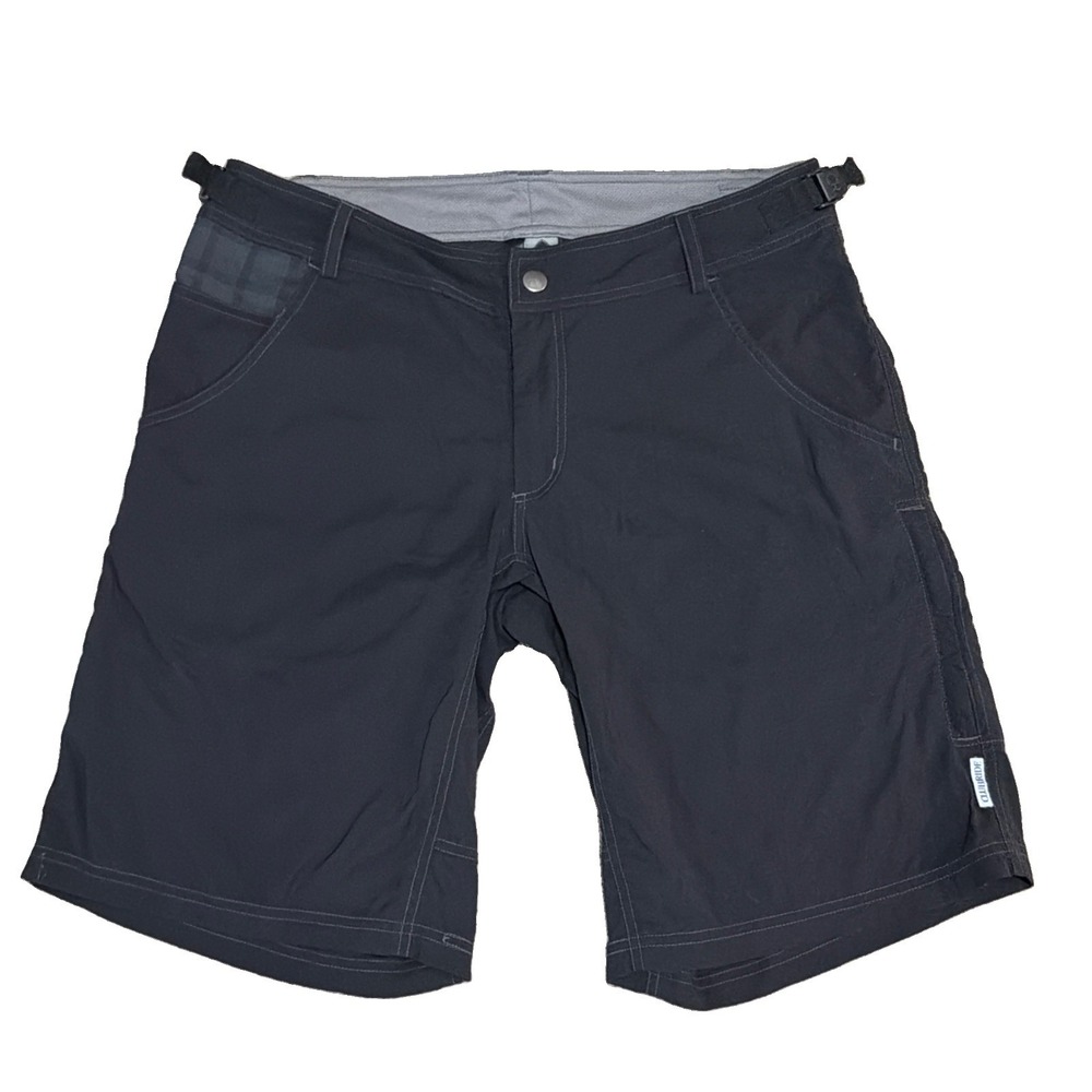 Club Ride Men's Medium 32x11 Black Nylon Blend Bike MTB Athletic Shorts